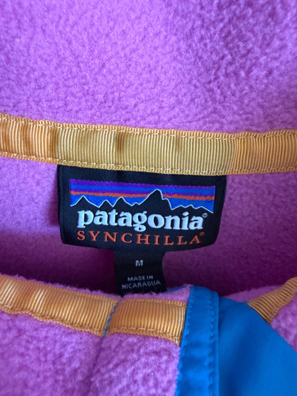 Patagonia Pink and Blue Retro Snap-T Fleece Pullover - Picture 2 of 4